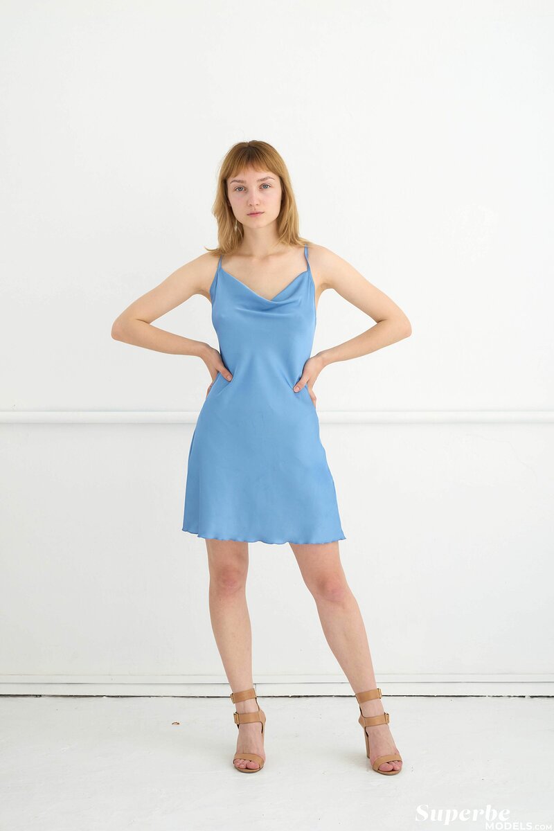 Ангелина, 18 лет, 6 размер груди